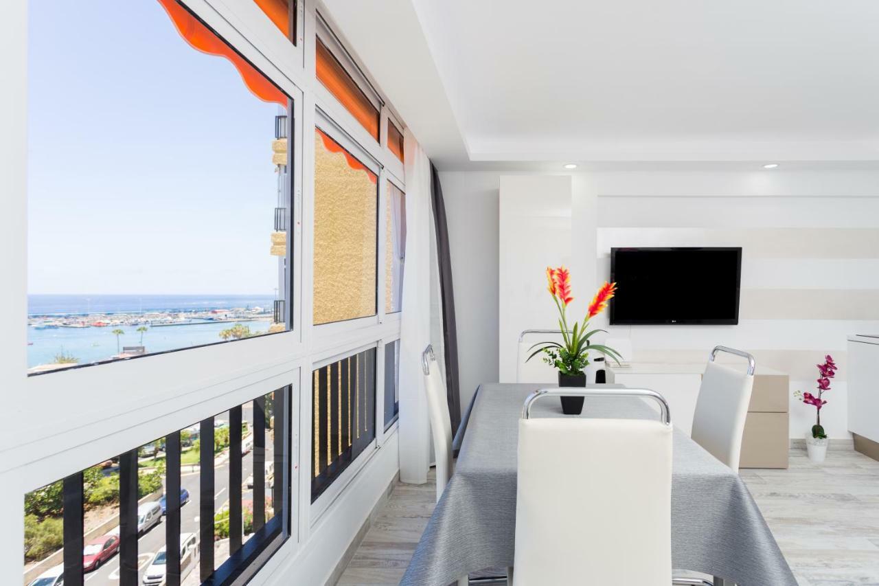 63 Los Cristianos first sea line, parking, Wi Fi Exterior foto