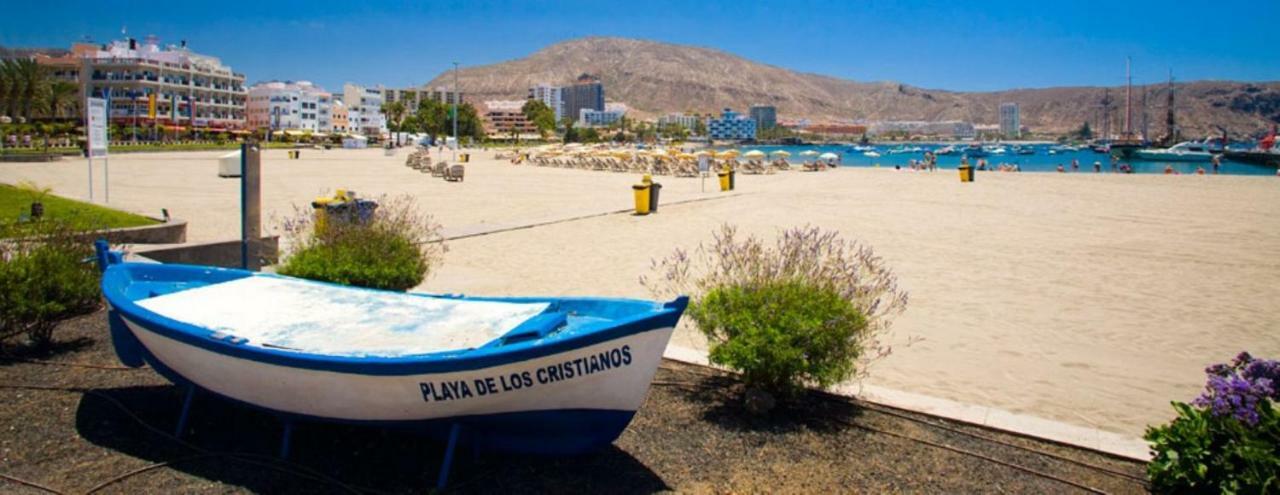 63 Los Cristianos first sea line, parking, Wi Fi Exterior foto